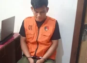 Tega Menghabisin nyawa pacar nya