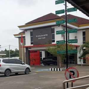 Dikritik Keras, Kejari Banyuasin Dituding Lemot Usut Korupsi Miliaran