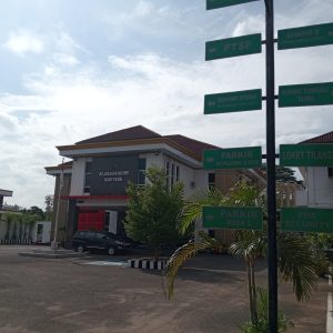 Kejari Banyuasin Terima Rp8 Miliar Hibah, Jalan Rusak dan Sekolah Ambruk Terabaikan