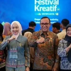 Ketua TP PKK Kota Lubuk Linggau Hadiri Pembukaan Festival Kreatif Sriwijaya 2025 dan Launching Wastra Warisan Sumatera Selatan