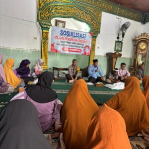 kedekatannya dengan warga melalui kehadiran dalam kegiatan sosialisasi