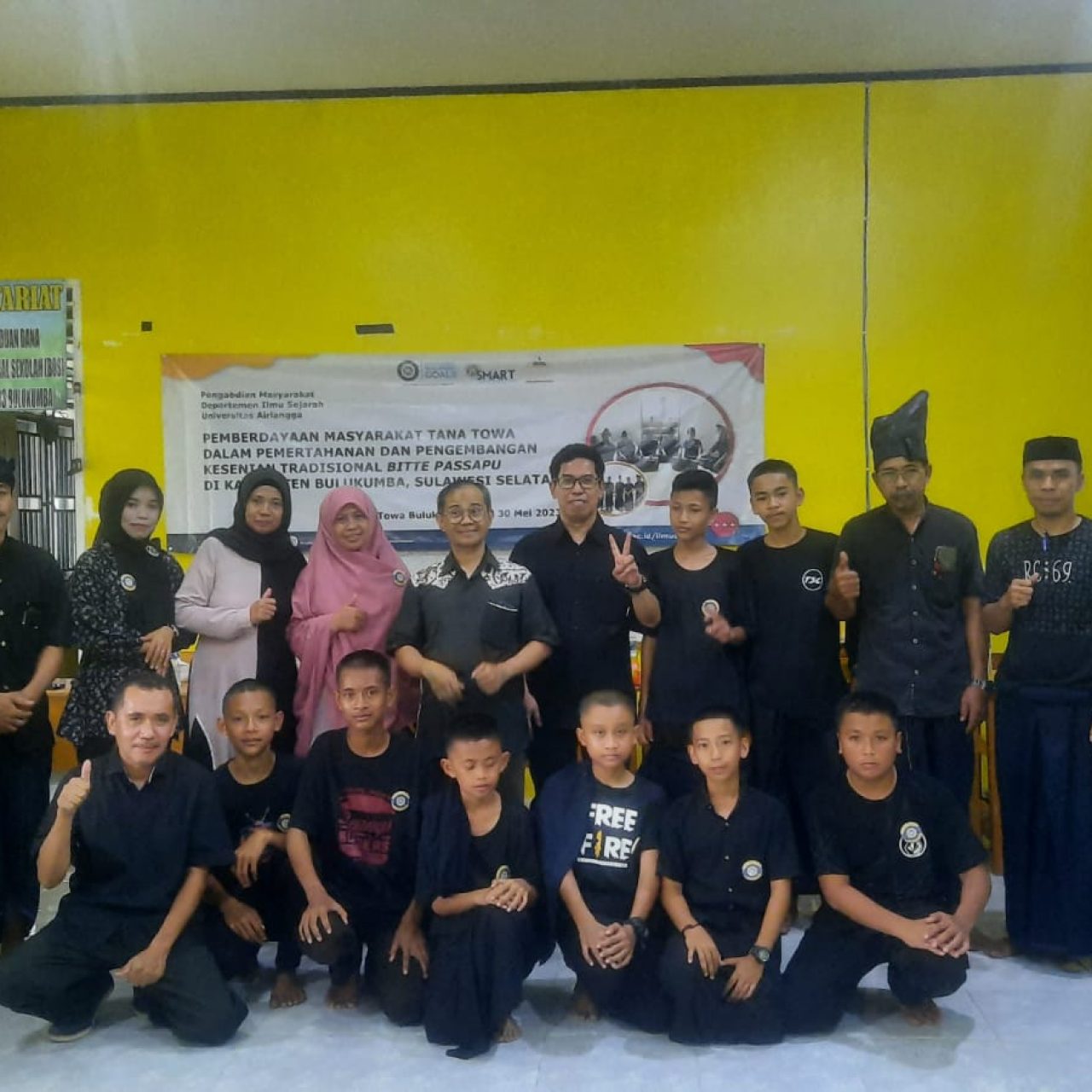 Kesenian Pabitte Passapu Jadi Fokus Pengabdian Masyarakat FIB Unair di Tana Towa Kajang Bulukumba