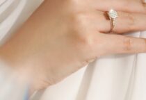 Pengantin Perempuan di Palembang