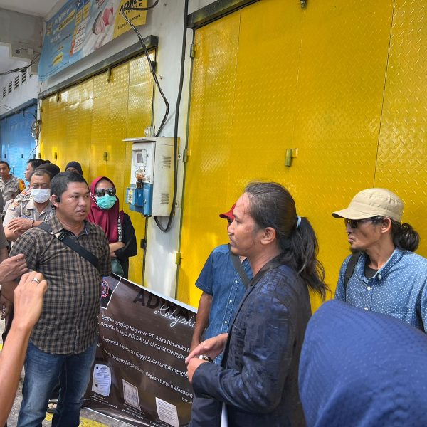 ADIRA Bulukumba Terima Lapang Dada Kantornya Ditutup Oleh Tiga Ormas Selama Dua Hari, Ada Apa?