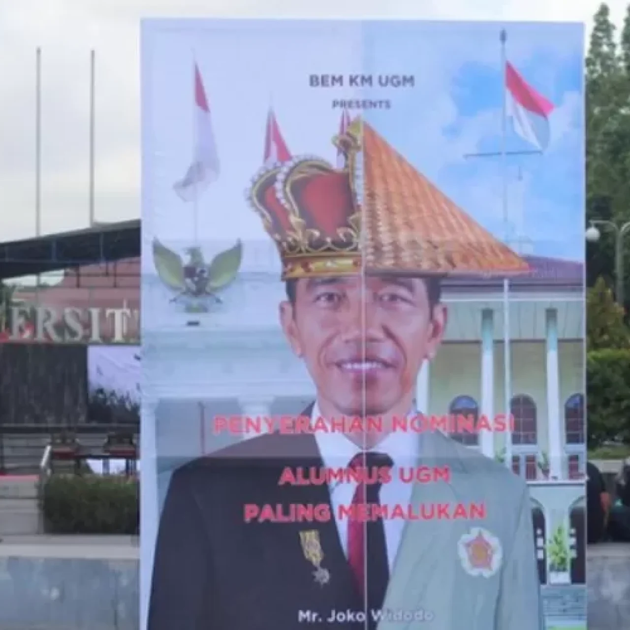 Jokowi Mendapat Nominasi Alumnus Paling Memalukan dari BEM KM UGM