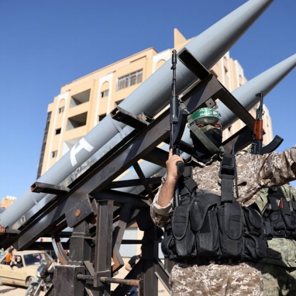 Dari Lebanon, Hamas Luncurkan Roket ke Arah Militer Israel