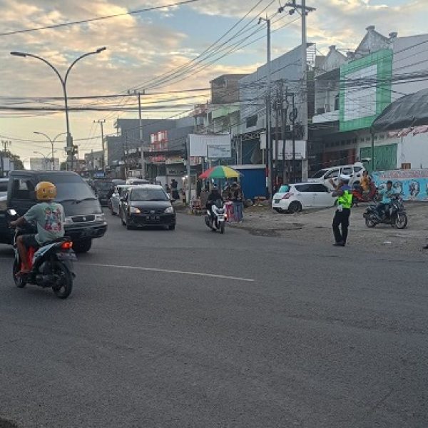 Antisipasi Laka Lantas Menjelang Berbuka Puasa, Satlantas Polres Bulukumba Lakukan Penertiban Arus Lalu-lintas