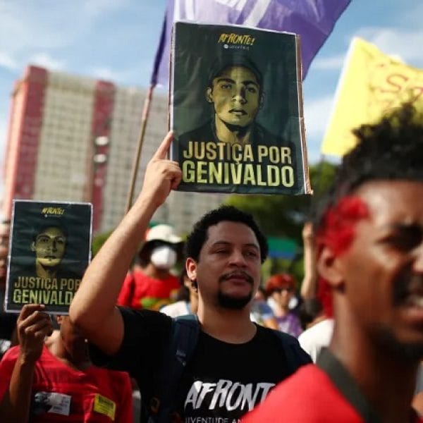 Oknum Polisi di Brasil Dijatuhi Hukuman 28 Tahun Penjara Atas Kasus Penggunaan Gas Air Mata