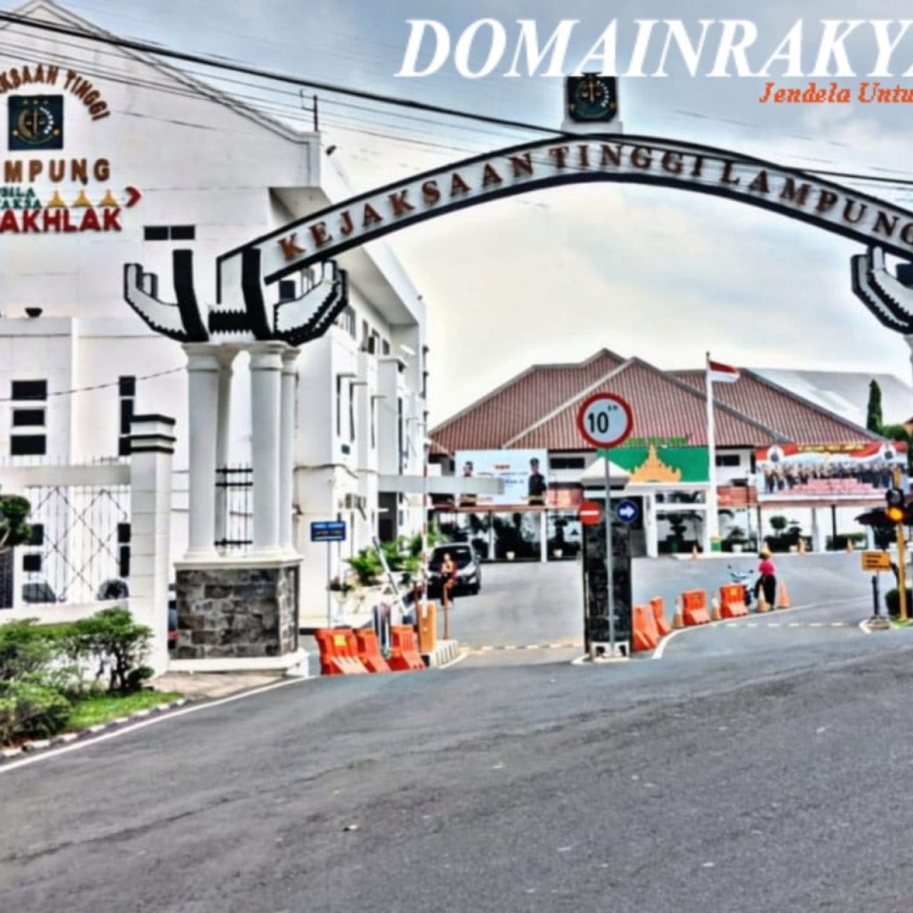 Kejati Lampung Periksa Bupati Way Kanan Raden Adipati Surya Terkait Dugaan Tindak Pidana Korupsi Penguasaan Lahan Oleh Mafia Tanah