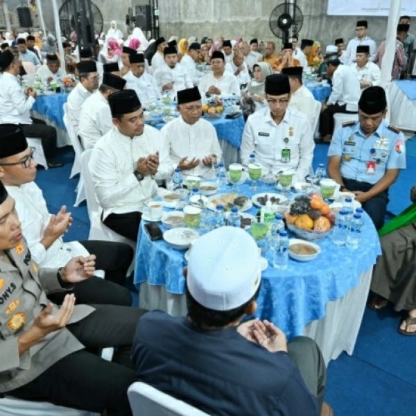 Gubernur Sumut Bobby Nasution Bersama Wagub Gelar Safari Ramadan Perdana di Medan