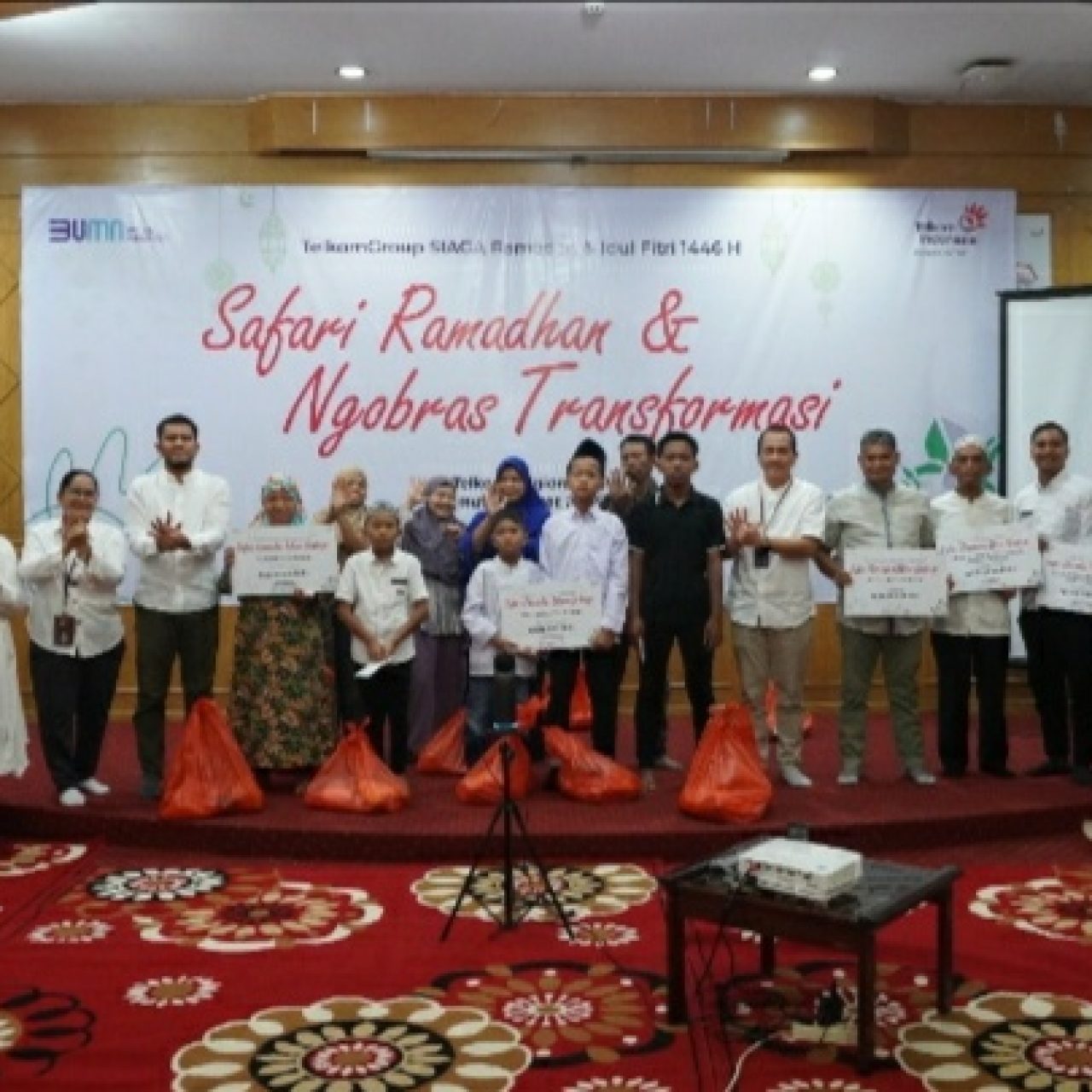 Telkom Witel Sumut Dukung Digitalisasi Pendidikan di SMP IT Nurul Fadhilah melalui Program “Ramadan Berbagi”