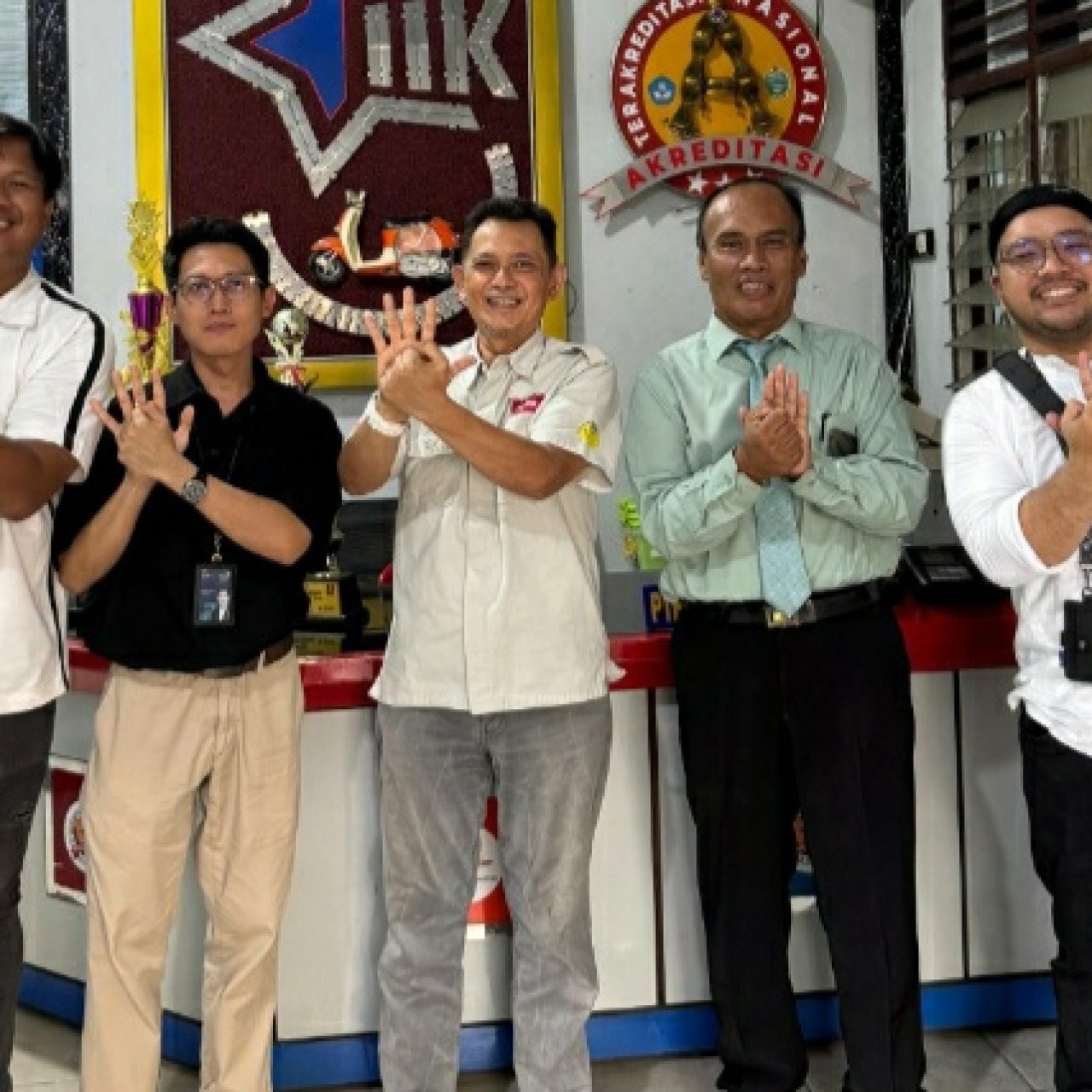 Telkom Witel Sumut Dukung Digitalisasi SMK Multi Karya Medan Melalui Indibiz Sekolah