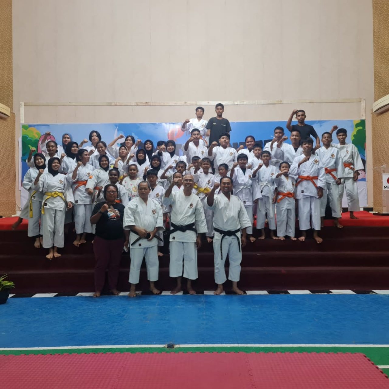 Hubungan berkelanjutan MINAMAS GROUP  dengan Masyarakat