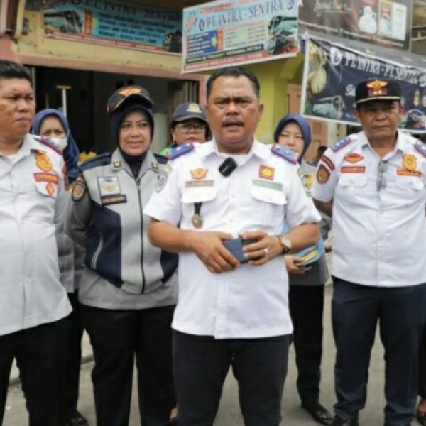 Pengusaha Bus di Seputaran Ramayana Komit Pindah ke Terminal Tanjung Pinggir