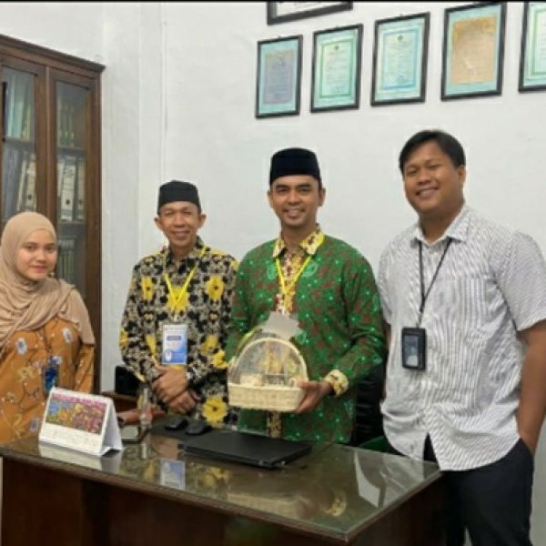 Telkom Witel Sumut Dukung Digitalisasi dan Beri Apresiasi Kepada Madrasah Aliyah Proyek UNIVA Medan