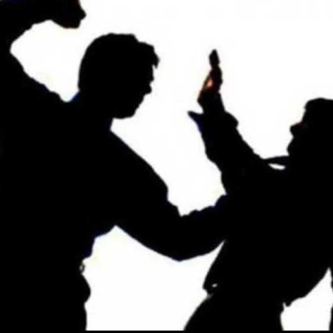 Oknum Lurah di Bulukumba Menghadiahi Bogem Mentah Warganya