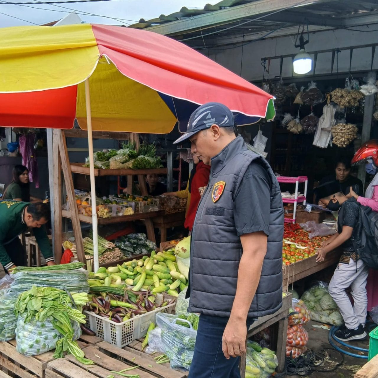 Polisi di Banyuwangi Secara Intensif Pantau Harga dan Stok Bahan Pokok