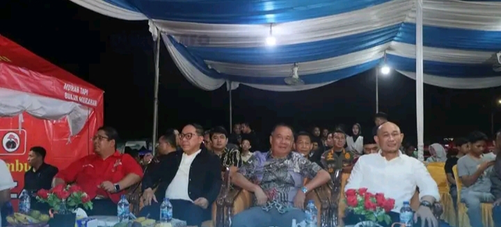 wali kota hadiri malam puncak