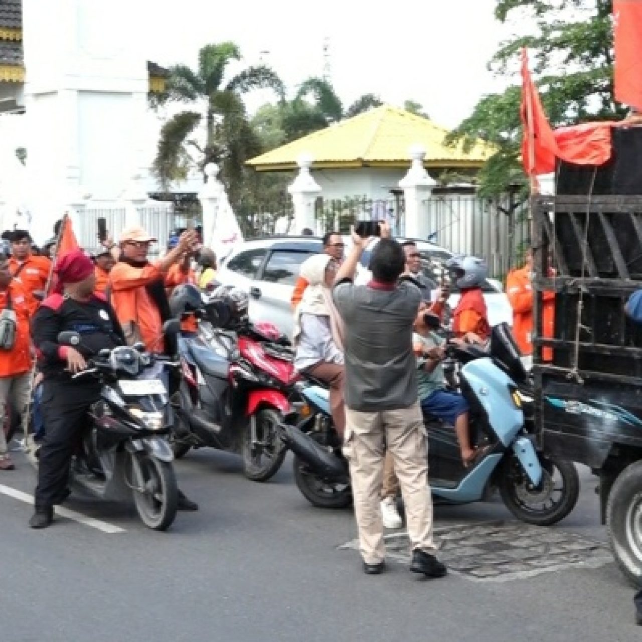 Peringati May Day 2025, Partai Buruh Sumut Desak Pemprov Sediakan Rumah Murah dan Layak Buat Buruh