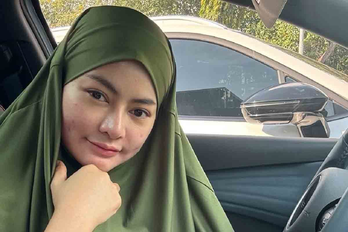 vitalia sesha berhijab lagi