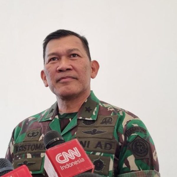 TNI Jelaskan Mutasi Sehari Mayjen Dudung Wijanarko, Putra Try Sutrisno