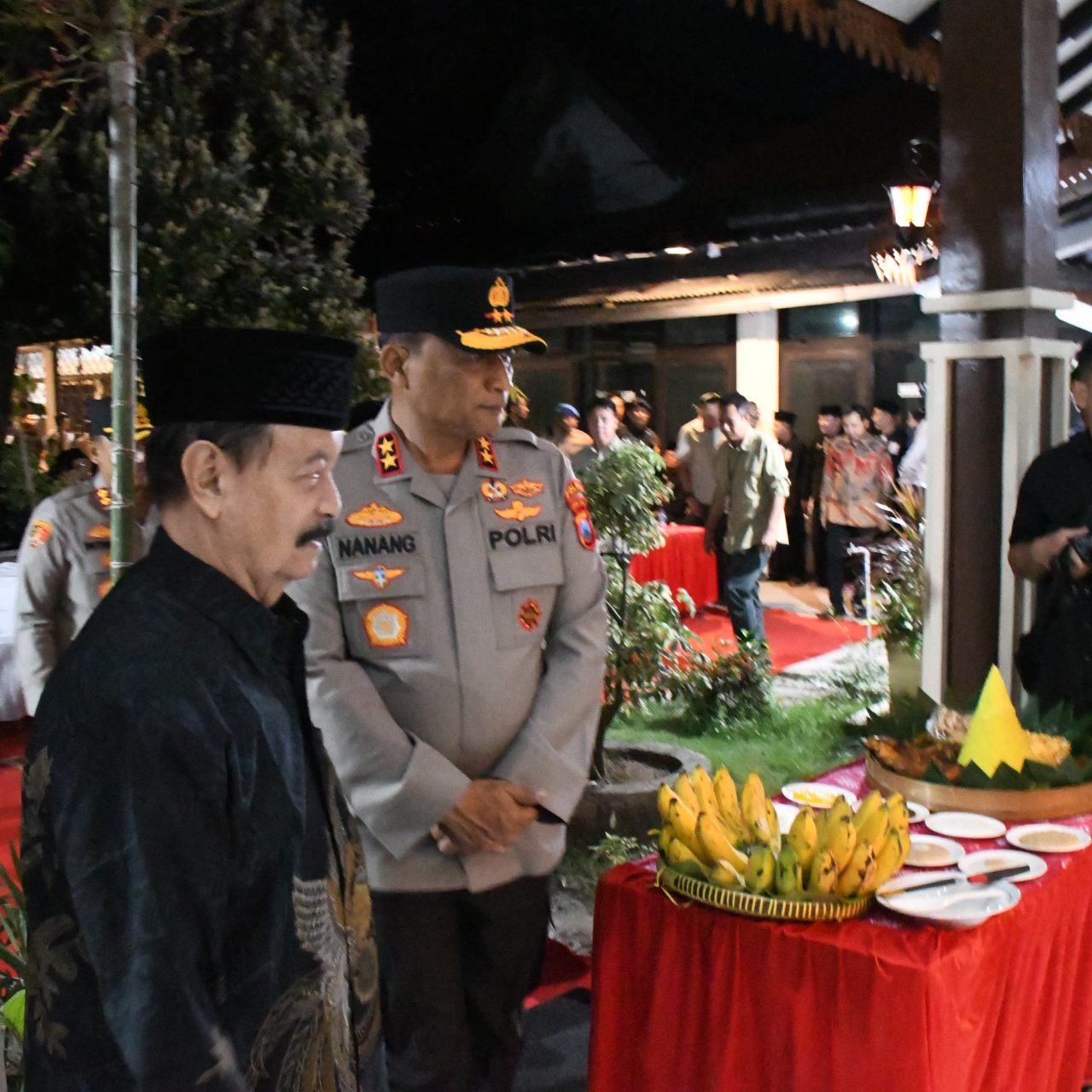 Kapolda Jatim Tinjau Pos Pam Aman Suro 2025 di Madiun Pastikan Kesiapan dan Dukungan Personel Pengamanan