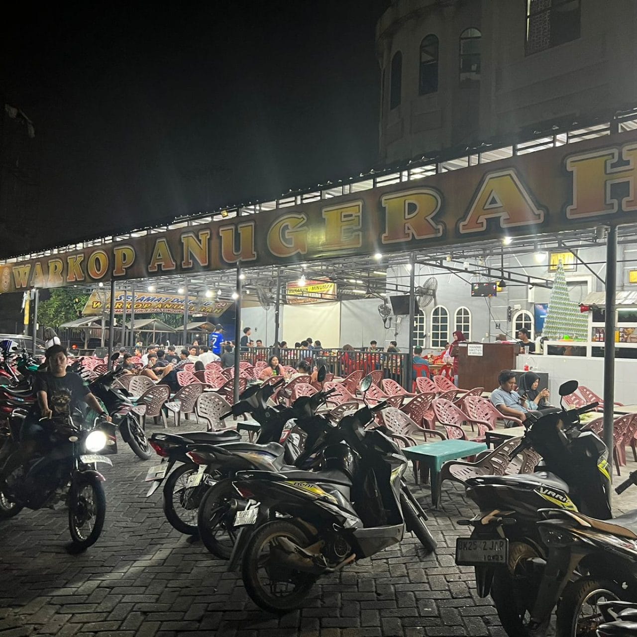 Warkop Anugerah Jadi Sponsor Tim Warta Polrestabes Medan di Piala Gubernur Sumut