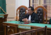 bca diduga lakukan pembekuan