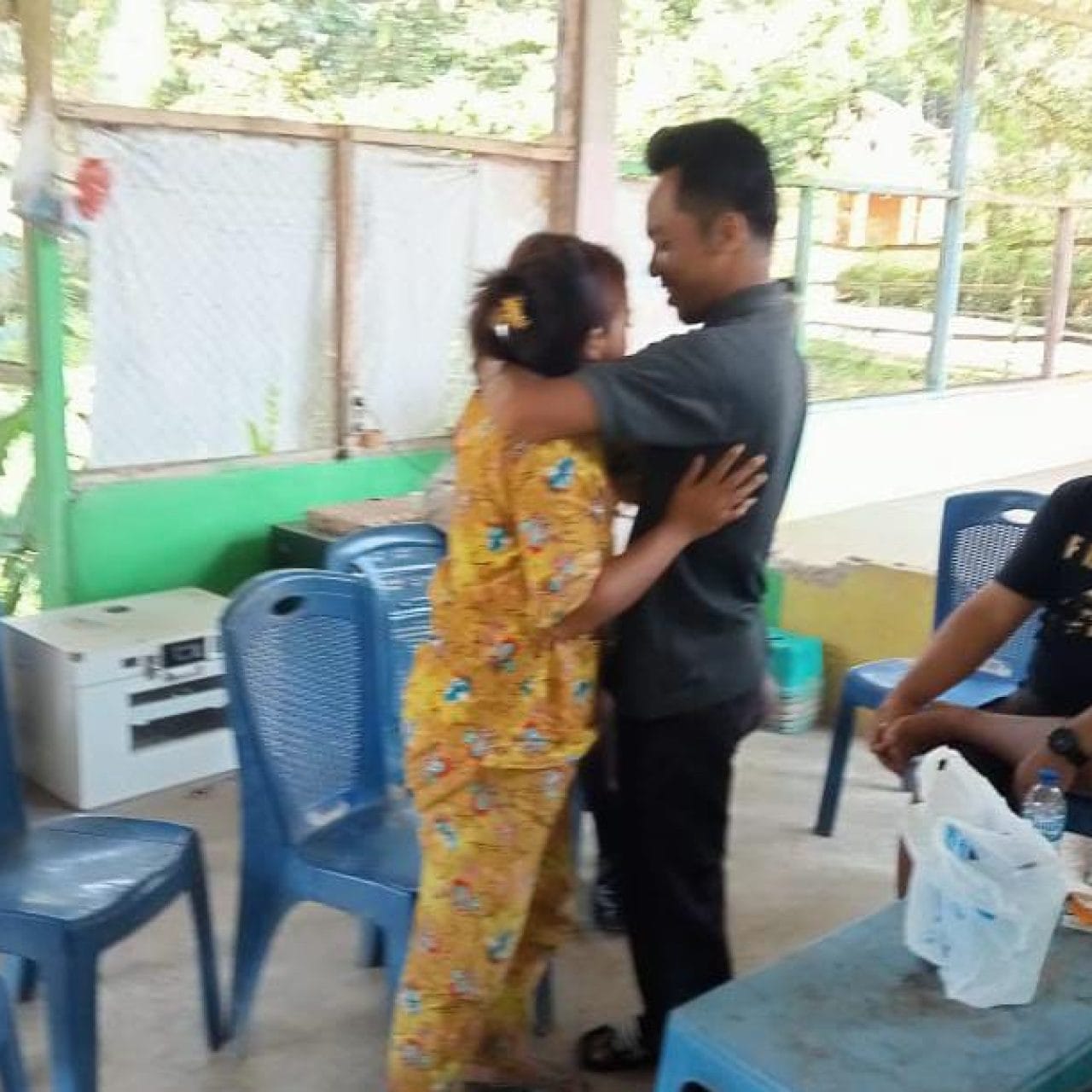 Polri Pulihkan Harmoni Keluarga: Bhabinkamtibmas Berhasil Mediasi Konflik Saudara Kandung di Nagori Moho