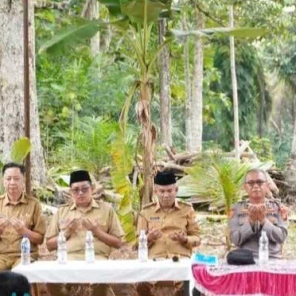 Wakil Bupati Musi Rawas H. Suprayitno menghadiri Peletakan Batu Pertama