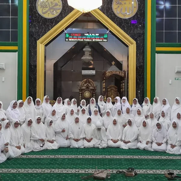 Pelantikan Pengurus Majelis Taklim Babussalam Sudiang: Semangat Baru untuk Pengabdian Umat