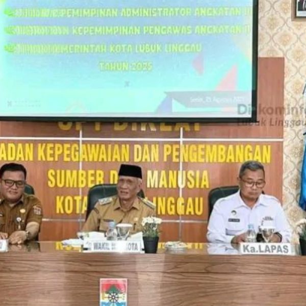 Wakil Wali Kota Buka Pelatihan Kepemimpinan Administrator dan Pengawas