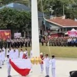 bendera terbalik