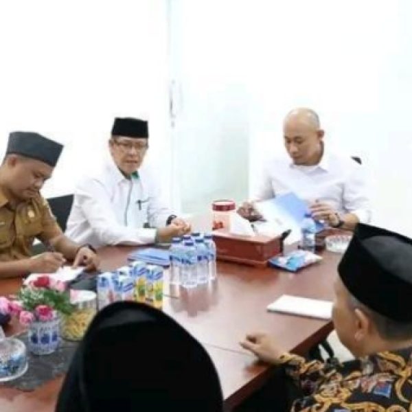 Wali Kota Lubuk Linggau Terima Audensi IPHI
