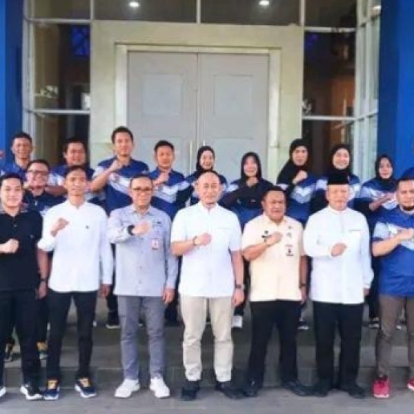 Wali Kota Lepas Atlet Bapor KORPRI Lubuk Linggau untuk Mengikuti PORNAS XVll KORPRI