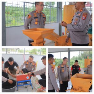 Kapolres Seruyan Tinjau Produksi Pakan Ternak Ayam Petelur di Seruyan Hilir.