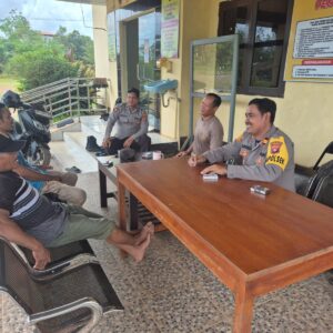 Jumat Curhat Polsek Danau Sembuluh:Sinergitas dan Komunikasi Langsung Dengan Tokoh Masyarakat.