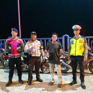 Laporan Pasangan Pacaran di Jembatan Ir.Soekarno Diverifikasi Pamapta,Ternyata Hoax.