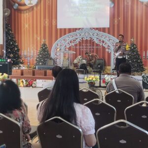 Kasat Lantas Polres Seruyan Langsung Sampaikan Edukasi Keselamatan di Gerja Filadelfia.