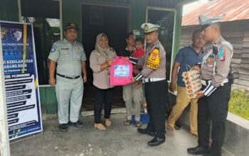 Sentuh Hati Warga,Satlantas Polres Seruyan Beri Tali Asih Korban Laka Lantas di Ops Keselamatan Telabang 2026.