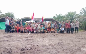 Nyanggar Kebun PT CKS Libatkan Aparat di Delapan Desa,Sinergi-Adat Perusahaan Dorong Perkuat Ekonomi Warga.