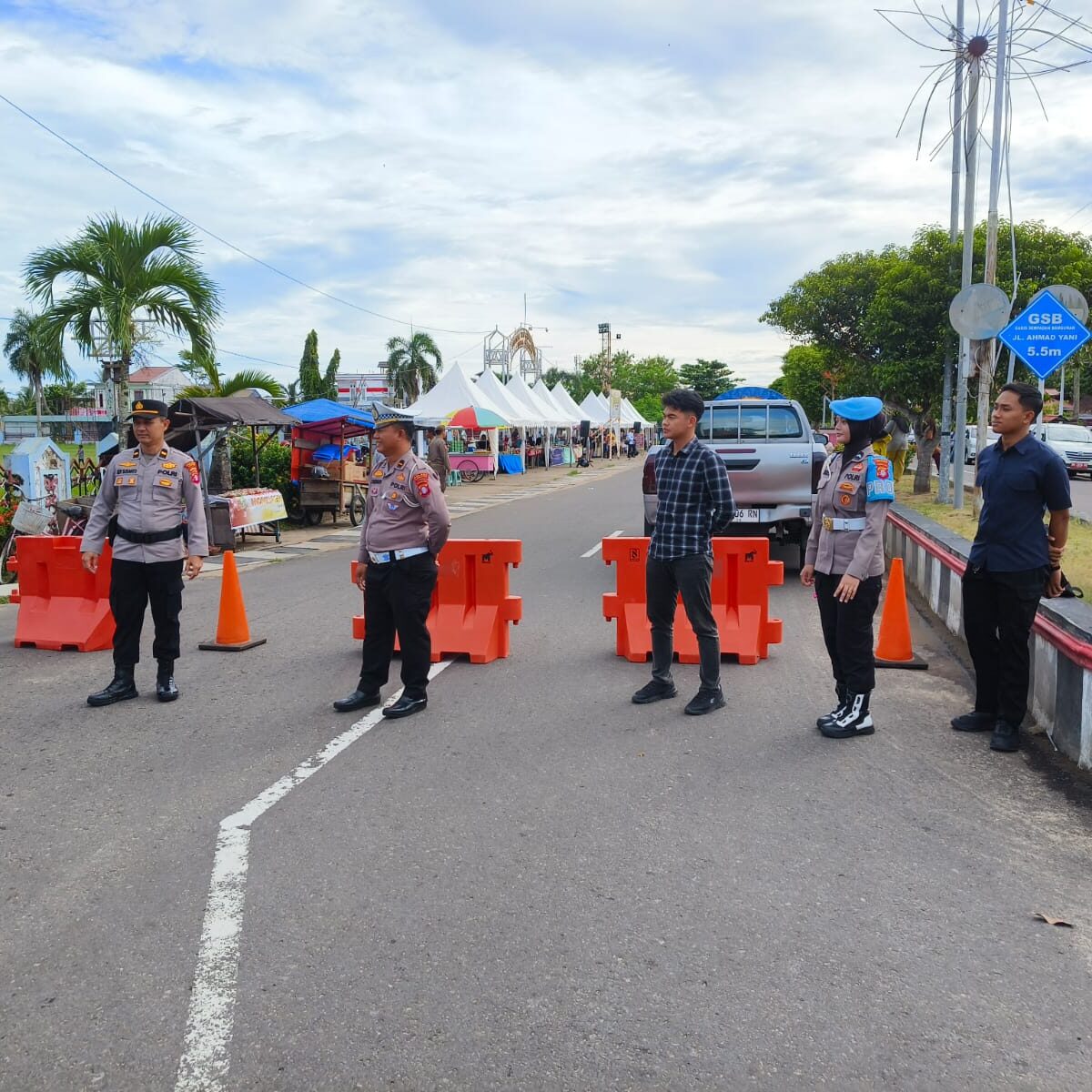 Semarak Pembukaan Pasar Ramadhan 1447 H,Personel KKYD Polres Seruyan Pastikan Keamanan di Stadion Gagah Lurus.
