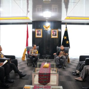 Irjen Pol Dr. H. Sandi Nugroho, S.I.K., S.H., M.Hum. Terima Audiensi FKUB, MUI, dan LDII di Polda Sumsel