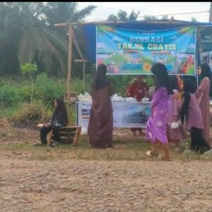 TPQ Al-Ikhlas Desa Majatra Bagikan Takjil Gratis Selama Ramadhan – Silaturahmi dan Gotong Royong Jadi Inti Kegiatan
