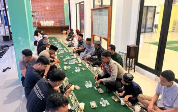 Jalin silaturahmi,Polres Seruyan Buka Puasa Bersama Jamaah dan Warga.