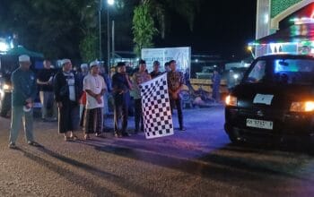 M.Abdi Radhiyanie,S.STP Selaku Camat Hanau,Resmi Pelepasan Peserta Lomba Pawai Idul Fitri.