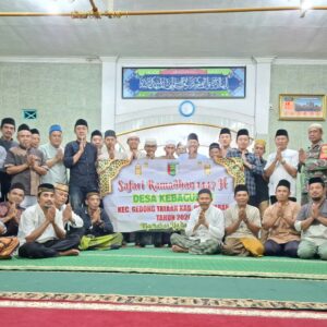 Pererat Sinergi dan Silaturahmi Ramadan, Bhabinkamtibmas Polsek Gedong Tataan Hadiri Safari Ramadan di Desa Kebagusan