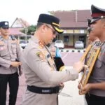 Kapolres Seruyan Pimpin Upacara PTDH Dua Personel Pelanggaran Kode Etik