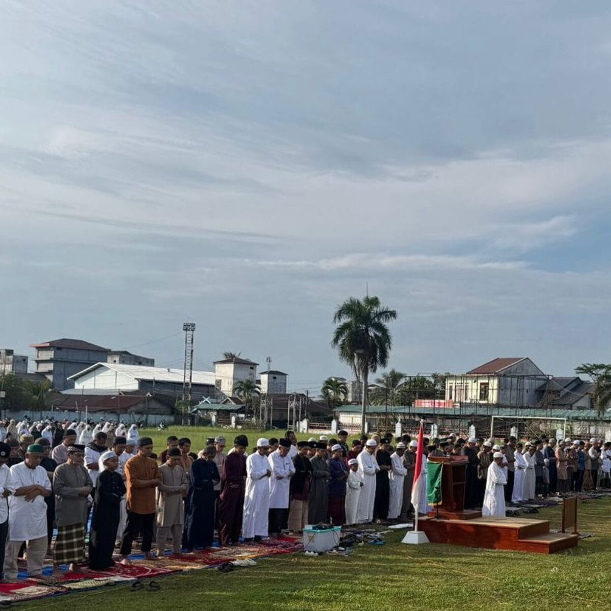Polsek Seruyan Hilir Amankan Sholat Idul Fitri 1447 H di Lapangan Gagah Lurus dan Masjid Al Azhar.