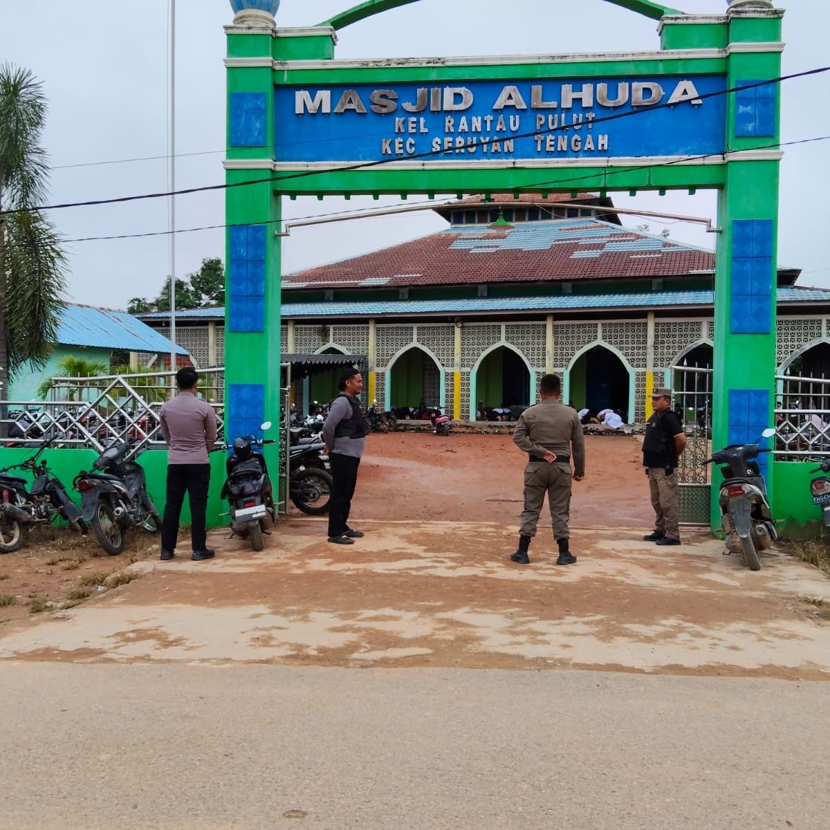 Polsek Seruyan Tengah Amankan Shalat Idul Fitri 1447 H di Masjid Al-Huda Rantau Pulut.